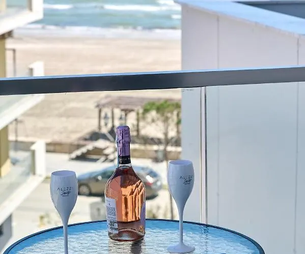 Lägenhet Teona In Infinity Pool & Năvodari