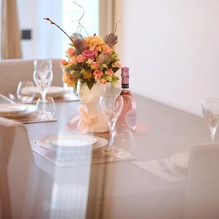 Teona - Jacuzzi & Sauna Infinity 公寓 那沃达利