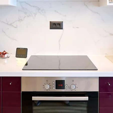 公寓 Teona - Jacuzzi & Sauna Infinity *