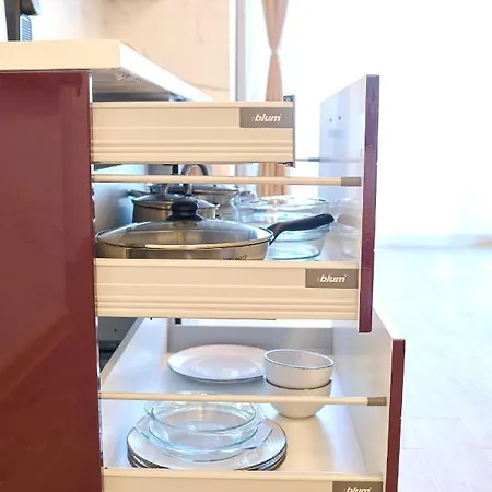 Teona - Jacuzzi & Sauna Infinity *