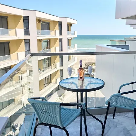 Teona - Infinity Pool & Apartment