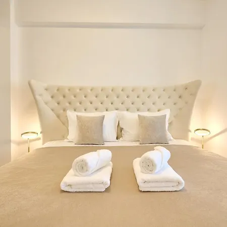 Teona - Jacuzzi & Sauna Infinity