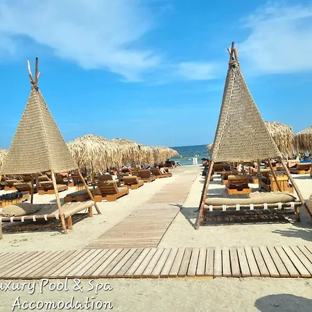 Teona - Jacuzzi & Sauna Infinity